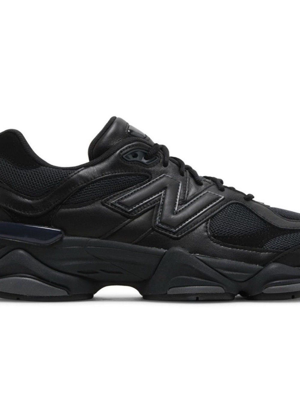 New Balance Black All-Black Chunky Sneaker